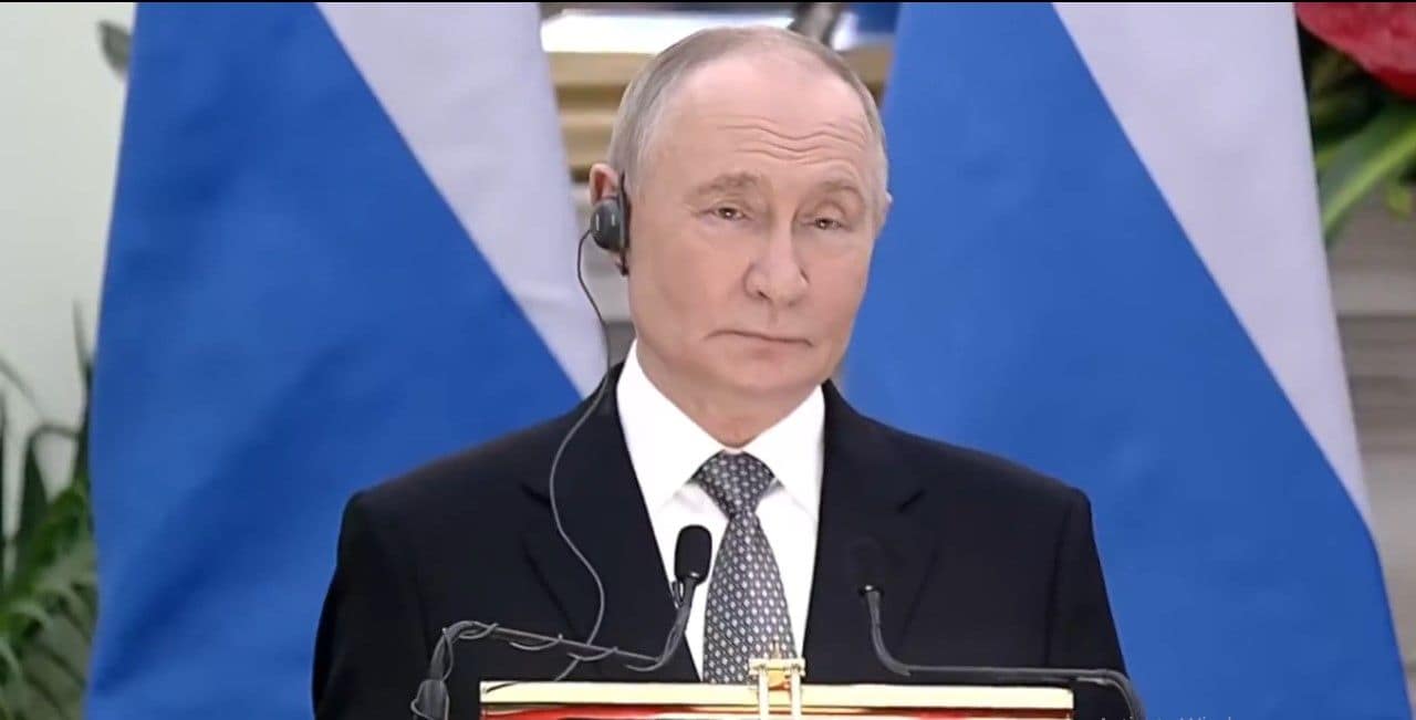 Putin says Russia will use 'all weapons' in its arsenal if any of its territory is attacked Putin says Russia will use 'all weapons' in its arsenal if any of its territory is attacked