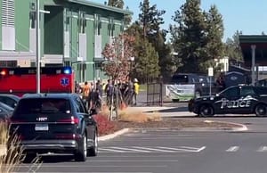 3 children, teacher killed in Oregon elementary school shooting; 16-year-old shooter dead