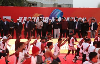Omar Abdullah flags off Kashmir Marathon; over 1,800 runners participate