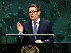 In inaugural UN address, British PM says warnings about AI must be heeded
