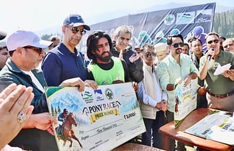 Gulmarg celebrates World Tourism Day with sports, sustainability