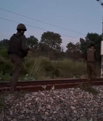 Police, GRP conduct joint patrol along railway track in Samba