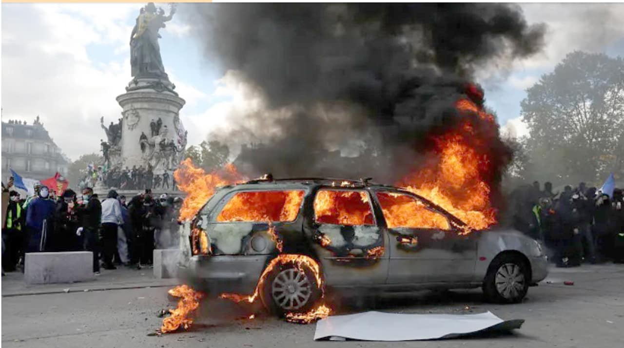 France empowers mayors to impose partial curfews after riots and looting France empowers mayors to impose partial curfews after riots and looting