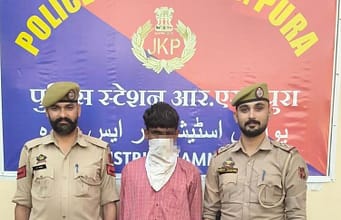 J&K police recover over 800 grams of heroin, 1 kg opium in Arnia sector