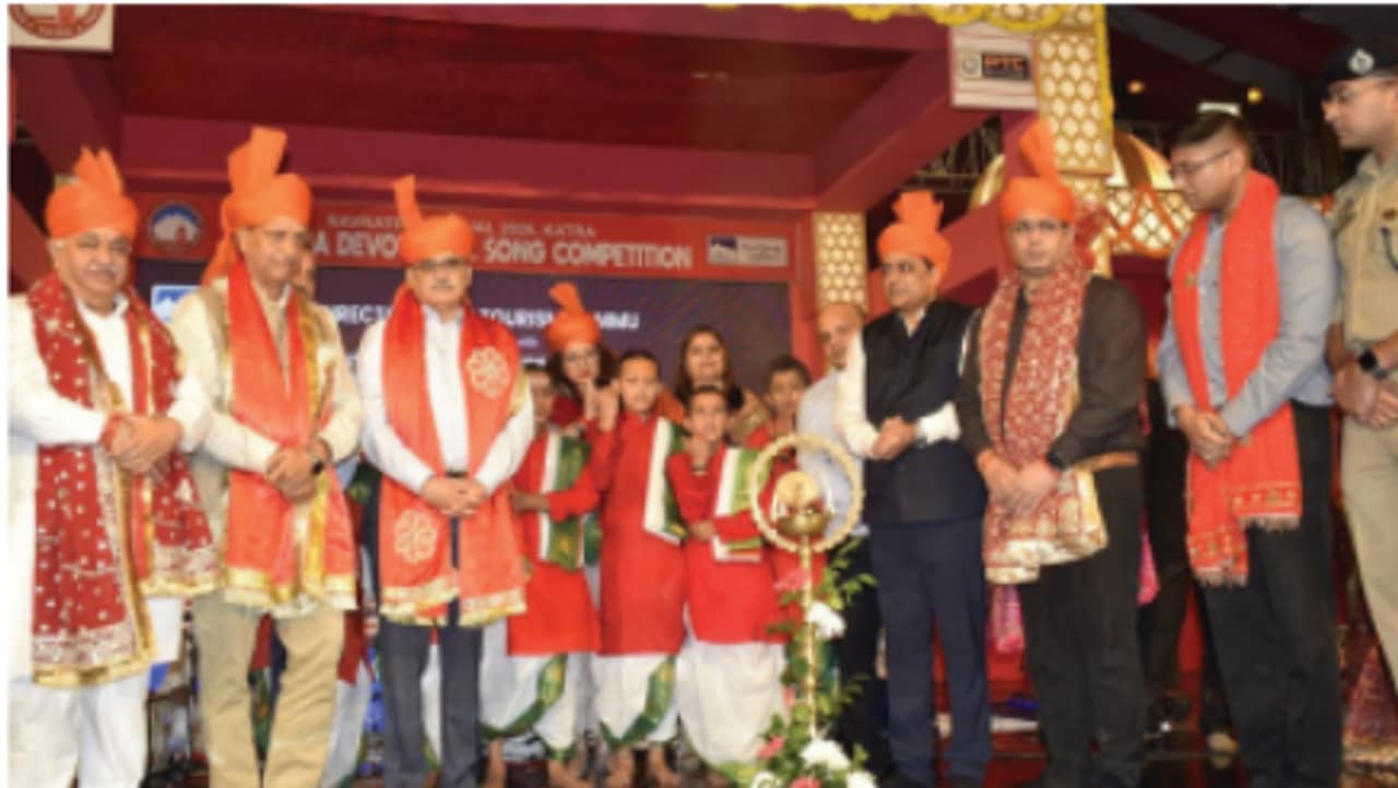 Chief Secretary Atal Dulloo inaugurates Navratra festival 2026 at Katra Chief Secretary Atal Dulloo inaugurates Navratra festival 2026 at Katra
