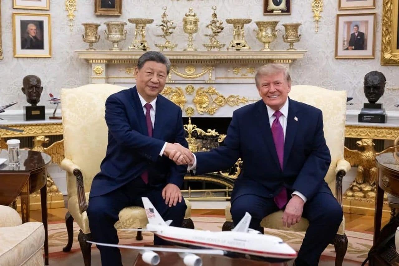 Trump, Xi review bilateral ties, vow to chart future course over common interests Trump, Xi review bilateral ties, vow to chart future course over common interests
