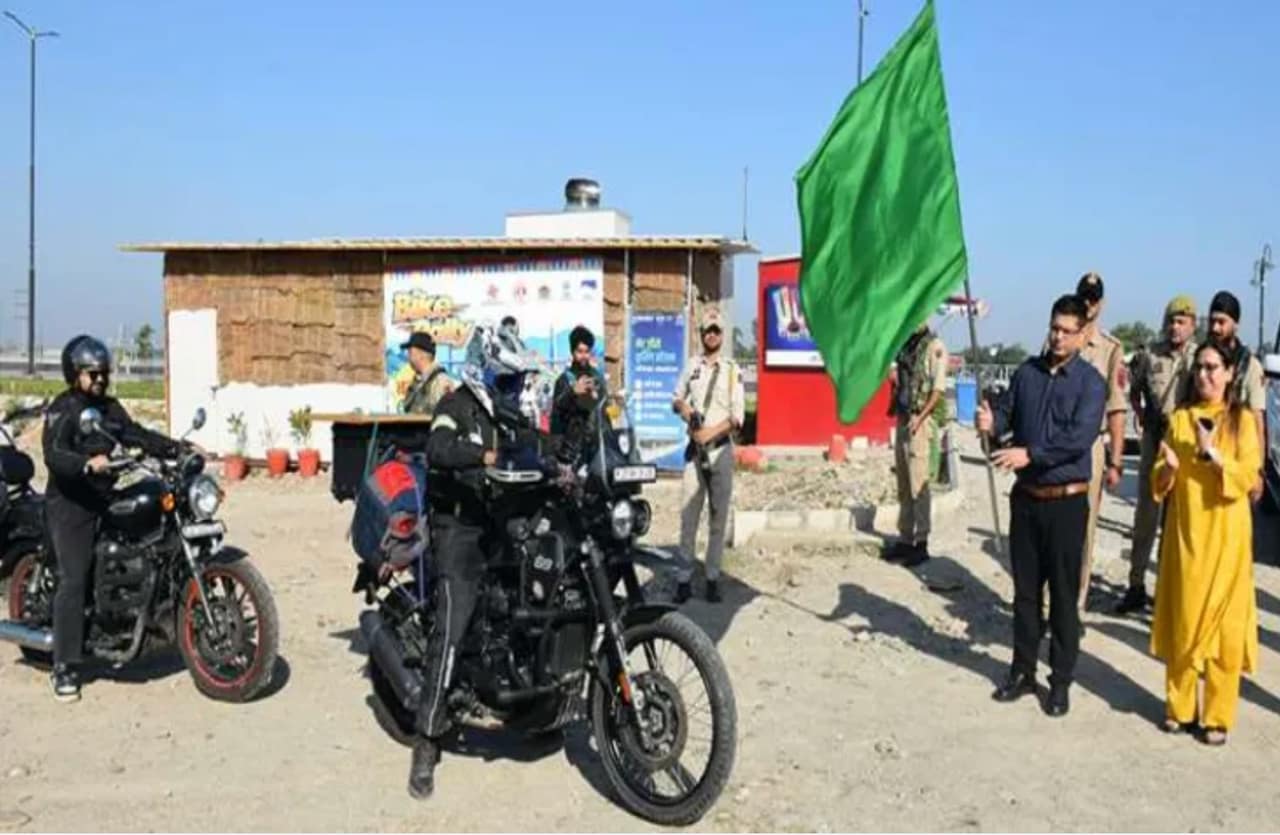 Jammu-Basohli bike ride flagged off to promote tourism, drug-free society Jammu-Basohli bike ride flagged off to promote tourism, drug-free society
