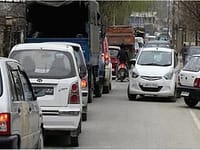 Narrow Shopian road to Kashmir’s largest industrial estate causes traffic jams