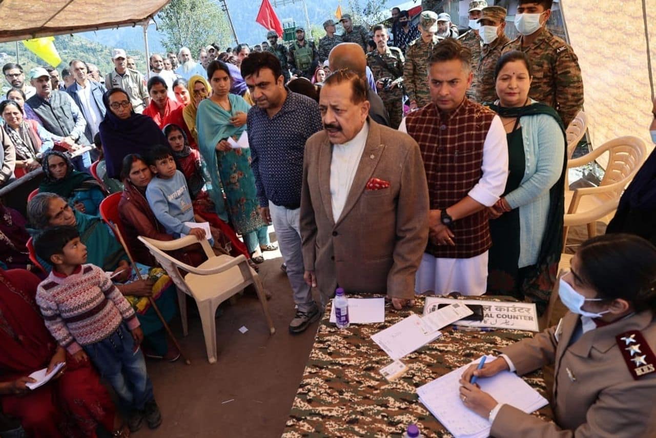 Dr Jitendra emphasises improved healthcare access in remote areas of J&K Dr Jitendra emphasises improved healthcare access in remote areas of J&K