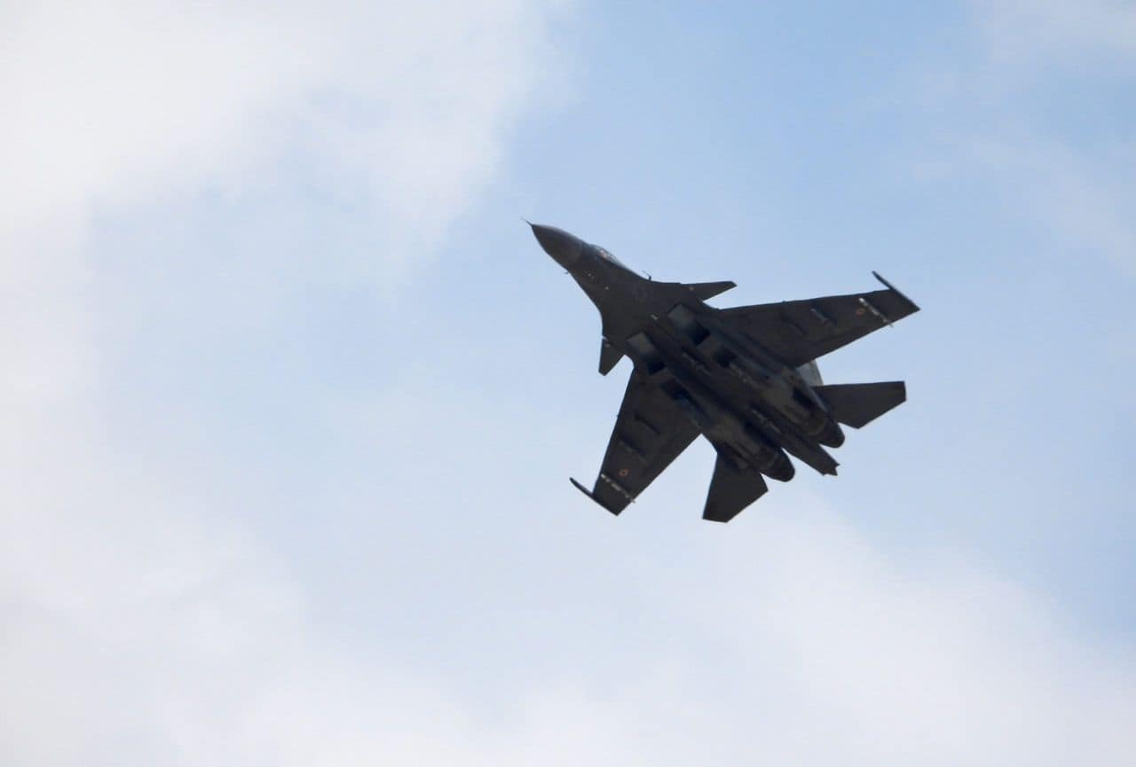 Fighter jet crashes in eastern France, killing at least 1 person Fighter jet crashes in eastern France, killing at least 1 person