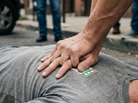 Four University of Washington students built a wallet-sized patch that gives rescuers real-time LED guidance during CPR; the invention has now won the 2026 Collegiate Inventors Competition and a $10,000 prize