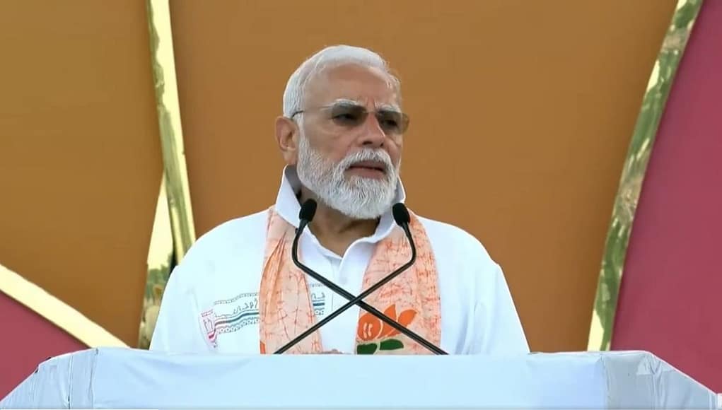 yoga-can-pave-way-for-world-peace-it-must-be-embraced-across-all-ages-modi-2026-06-21-09-28-07.jpeg