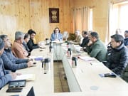 CS Ladakh reviews broadband, 4G saturation, 5G rollout plans in panel meet