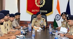 IGP asks Kashmir police stations to adopt tech-driven, citizen-centric policing