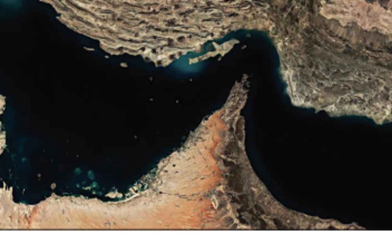 Iran suggests deal to reopen the Strait of Hormuz in 7 days Iran suggests deal to reopen the Strait of Hormuz in 7 days