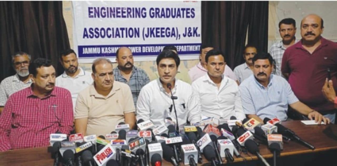 Power employees seek revocation of suspension, salary withholding orders, threaten strike from Aug 13 Power employees seek revocation of suspension, salary withholding orders, threaten strike from Aug 13